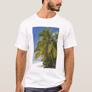 Strand auf der Insel One Foot, Aitutaki, Cookinsel T-Shirt