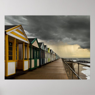 Strand-Hütten in einem Sommer-Sturm Southwold Poster