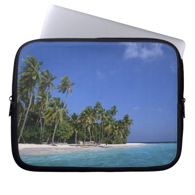 Strand mit Palmen, Malediven Laptopschutzhülle (Vorderseite)