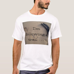 Strand-Sand-Abdruck-HinterLiebe das Strand-T-Shirt T-Shirt