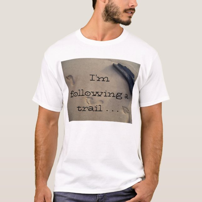 Strand-Sand-Abdruck-HinterLiebe das Strand-T-Shirt T-Shirt (Vorderseite)