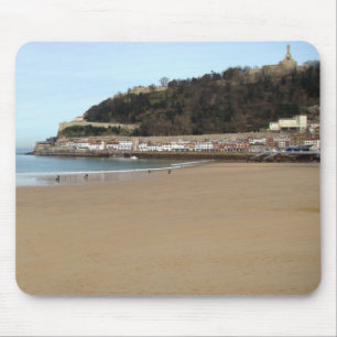 Strand und Hafen von Donostia - Heilig Sebastián_ Mousepad