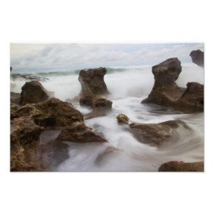 Strand und Wellen des Coral Cove Park Fotodruck