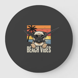Strand-Vibes-Mops-Hund-Sonnenuntergang Große Wanduhr