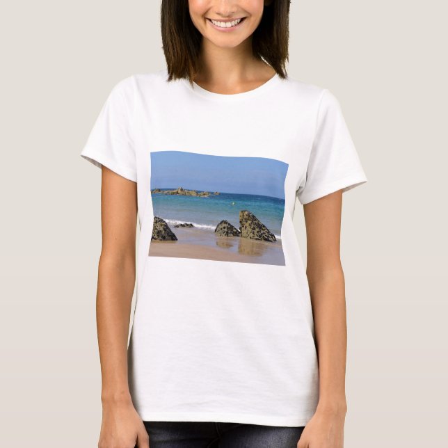 Strand von Plévenon in Frankreich T-Shirt (Vorderseite)