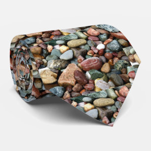 Strandgesteine, verschiedene Farben, Größen, Forme Krawatte