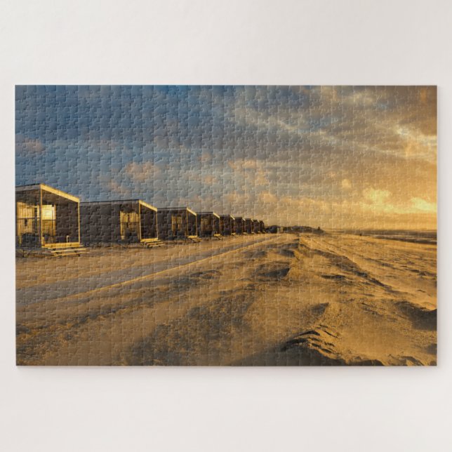 Strandhütten bei Sonnenuntergang an der niederländ Puzzle (Horizontal)