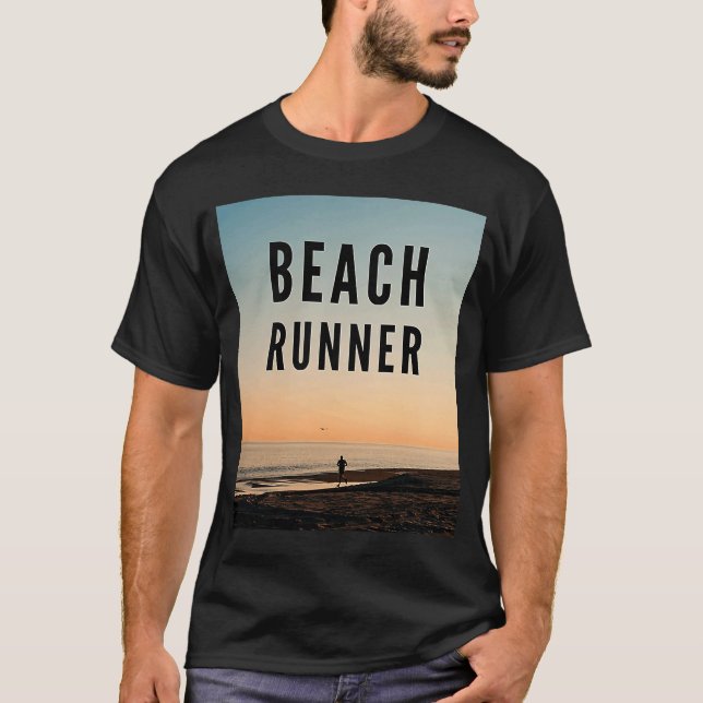 Strandläufer am Strand T-Shirt (Vorderseite)