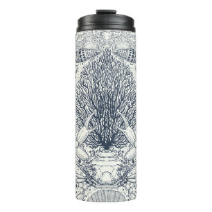 Strandschätze, Muscheln, Krabben, Korallen und Mee Thermosbecher