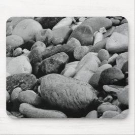 Strandsteine aus schwarzem und weißem Lakeshore Mousepad