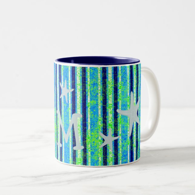 Strandstreifen und Starfish Monogramm Zweifarbige Tasse (VorderseiteRechts)