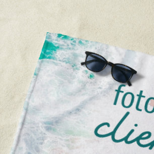 Strandtag überschwemmt Kunden Strandtuch