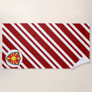 Strandtuch auf der Flagge von Nordmakedonien