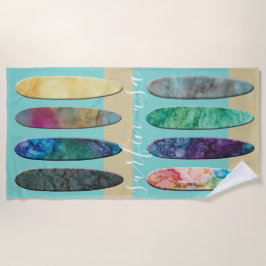 Strandtücher Surfbretter im Sand