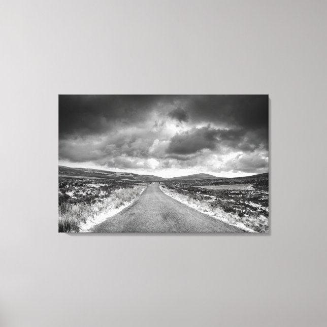 Straße in Rainstorm Leinwanddruck (Vorderseite)