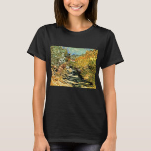 Straße in St. Remy mit Figur von Vincent van Gogh T-Shirt