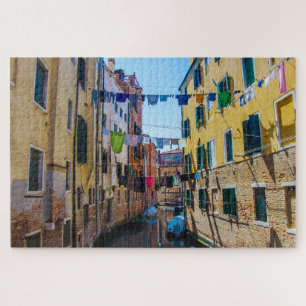 Straße in Venedig mit Wäsche waschen Kleider Itali Puzzle