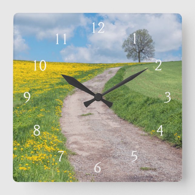 Straße und Baum Quadratische Wanduhr (Vorderseite)