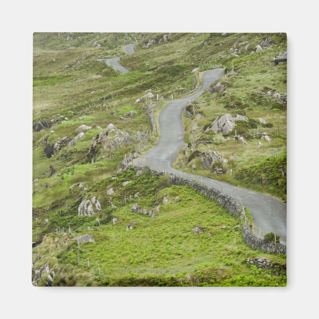 Straße zwischen Ballaghacahreen und Caherkeen. Magnet (Vorne)