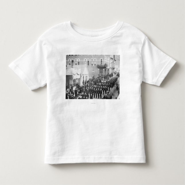 Straßen-Parade im Ballast, Sd-Fotografie Kleinkind T-shirt (Vorderseite)