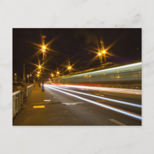 Straßenbahn über die Brücke Postkarte