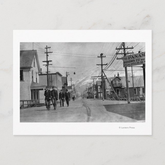 Straßenbild in Valdez, Alaska-Fotografie Postkarte (Vorderseite)