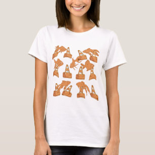 Straßencones und orangefarbener Goldfisch T-Shirt