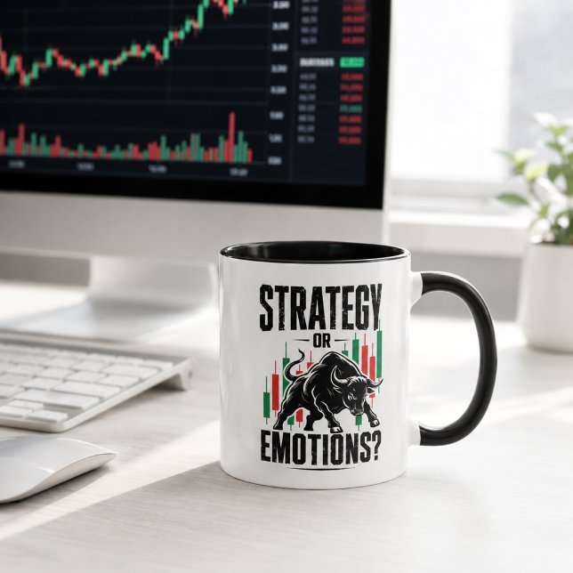 Strategie oder Emotionen Bull Trading-Mindset-Desi Tasse (Image shown for illustration purposes only.)