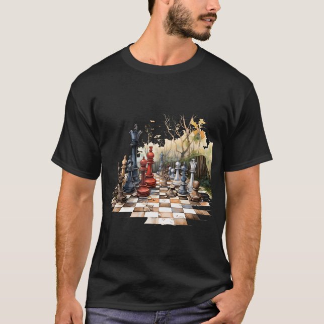 Strategische Bewegungen: Chessboard King T-Shirt (Vorderseite)