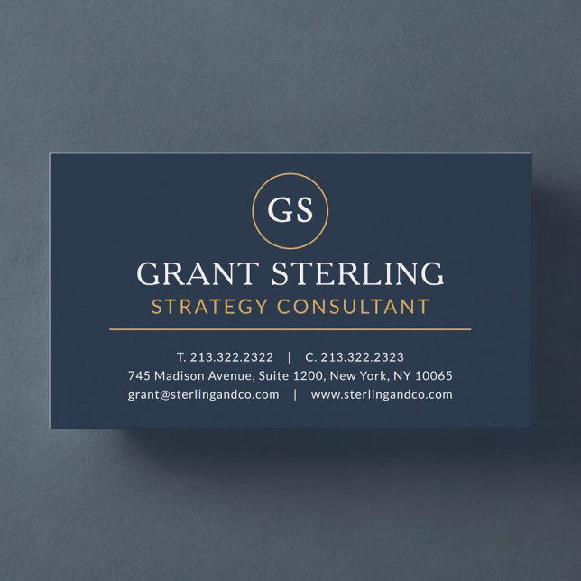 Strategy Consultant Navy Blue Gold Luxury Visitenkarte (Von Creator hochgeladen)