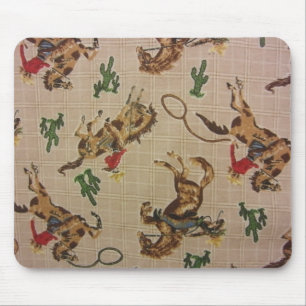 Sträubendes wildes Pferd Mousepad