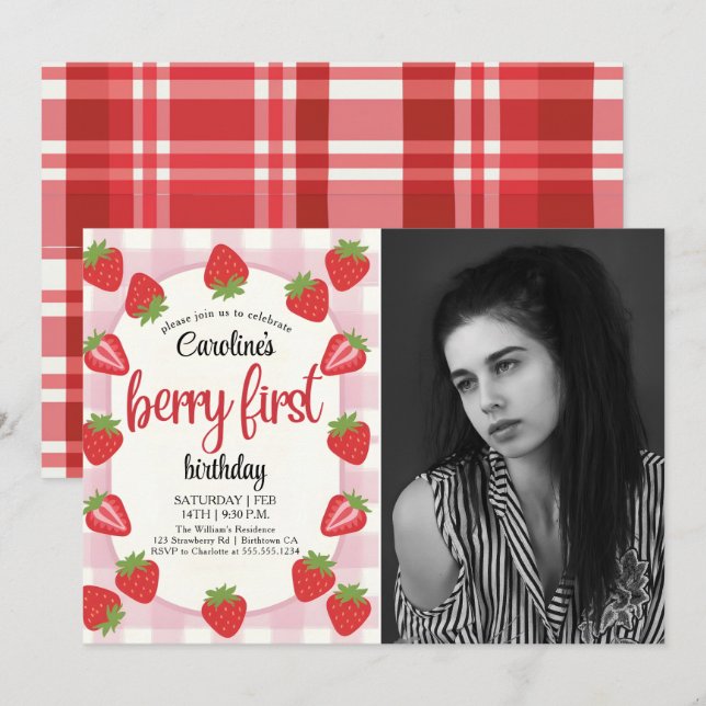 Strawberry 1st Birthday Party Berry First Photo Einladung (Vorne/Hinten)