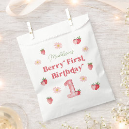 Strawberry and Daisy Berry First Birthday Party Geschenktütchen