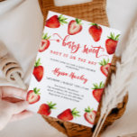 Strawberry Baby Dusche | Berry Sweet Einladung<br><div class="desc">Niedliche Mädelsduscheinkarte mit Aquarellbild von Erdbeeren. Im Text steht: "Ein beerisches süßes Baby ist unterwegs."</div>