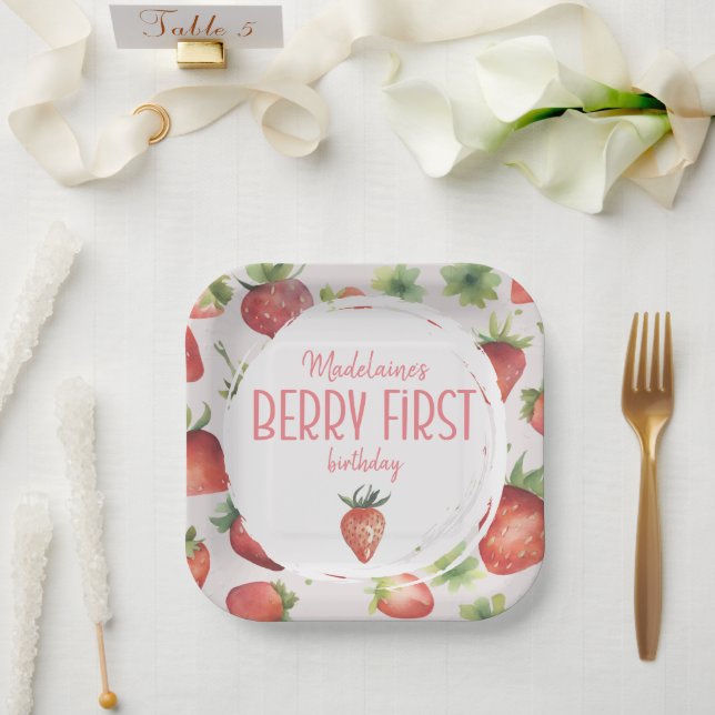 Strawberry Berry First Birthday Square Pappteller (Hochzeit)