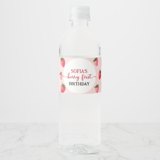 Strawberry Berry First Birthday Wasserflaschenetikett (Vorderseite)