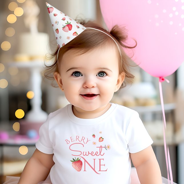 Strawberry Berry First Party Partyhütchen (Von Creator hochgeladen)