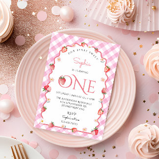 Strawberry Berry Sweet First Birthday Wavy Einladung