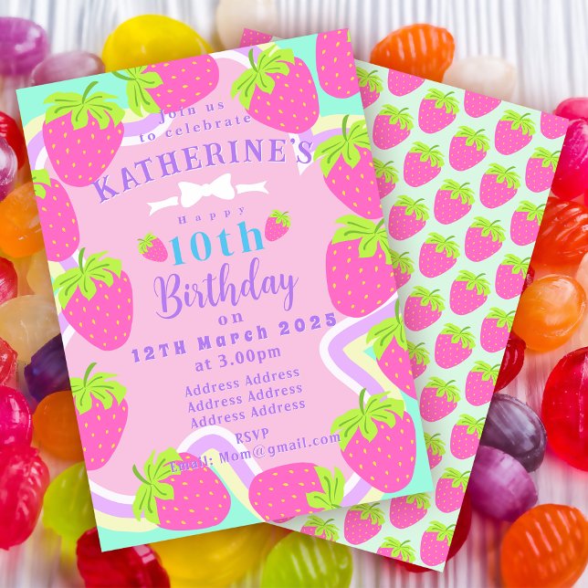 Strawberry Birthday Blue Pink Einladungskarte (Sweet Strawberry Birthday Invitation Card. )