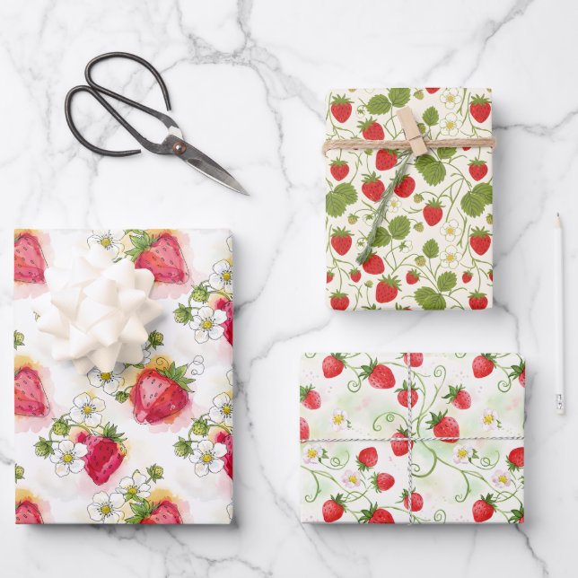 Strawberry Blossoms and Berries Three Patterns Geschenkpapier Set (Vorderseite)