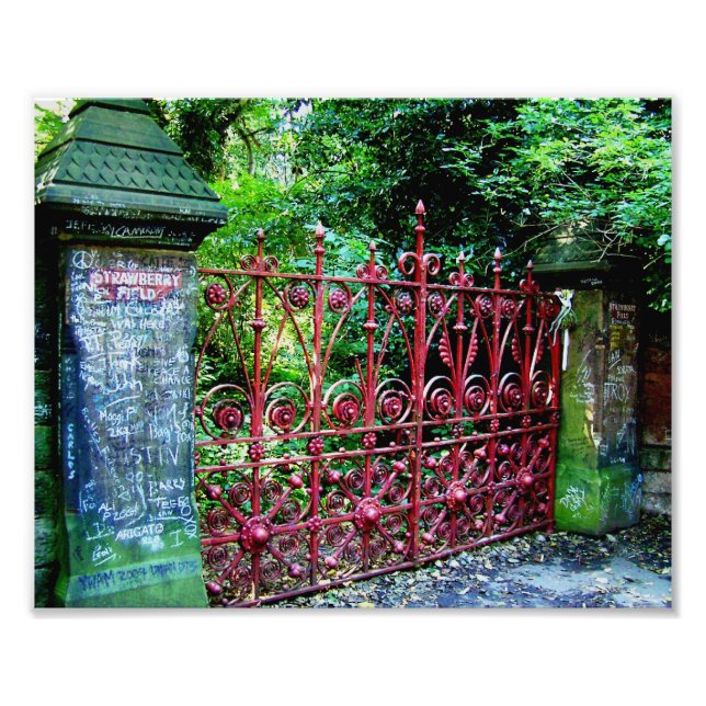 Strawberry Field Gates, Liverpool, UK. Fotodruck (Vorne)