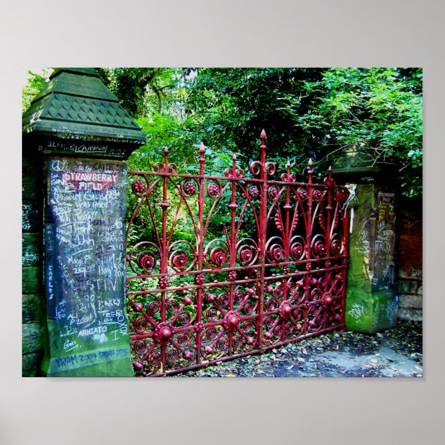 Strawberry Field Gates, Liverpool, UK. Poster (Vorne)