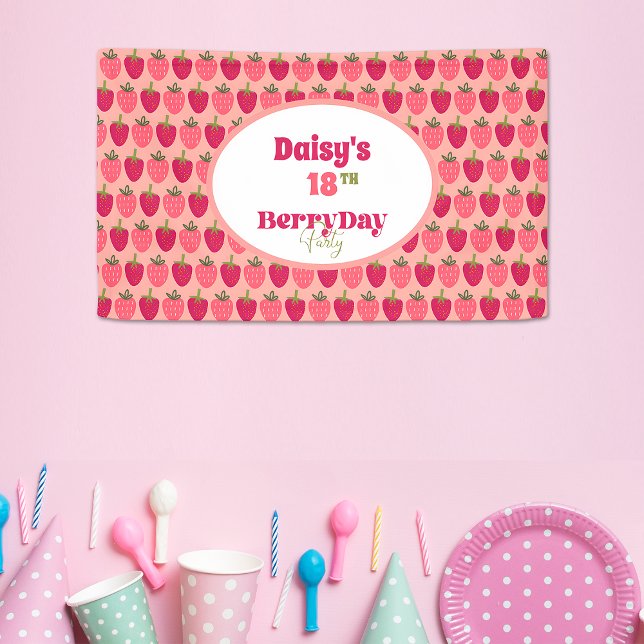 Strawberry Fields Delight Birthday Banner (Von Creator hochgeladen)