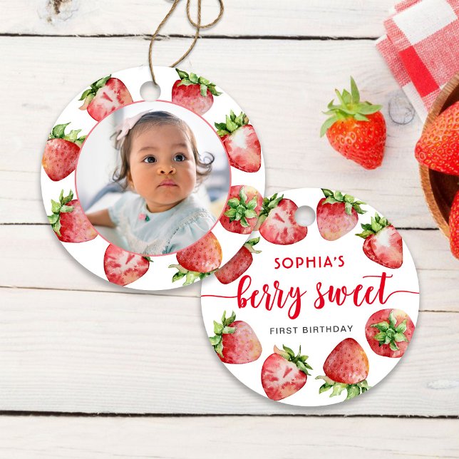 Strawberry First Birthday Berry Sweet Keramik Ornament (Von Creator hochgeladen)