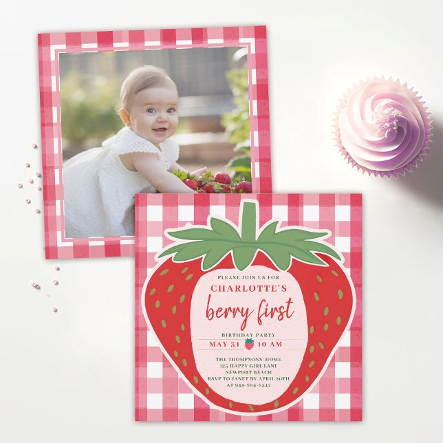 Strawberry Gingham Pink Niedliches Foto 1. Geburts Einladung (strawberry 1st birthday party theme photo invitation cute adorable template modern watercolor)