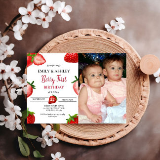 Strawberry Girl Twin Erster Geburtstag| Berry Swee Einladung