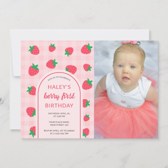 Strawberry Niedlich Berry Erster Geburtstag Foto Einladung (Vorderseite)