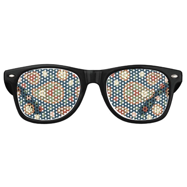 Strawberry Paisley Pattern Retro Sonnenbrille (Vorderseite)