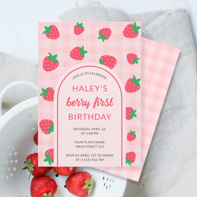 Strawberry Pink Niedlich Berry Erster Geburtstag Einladung (Von Creator hochgeladen)