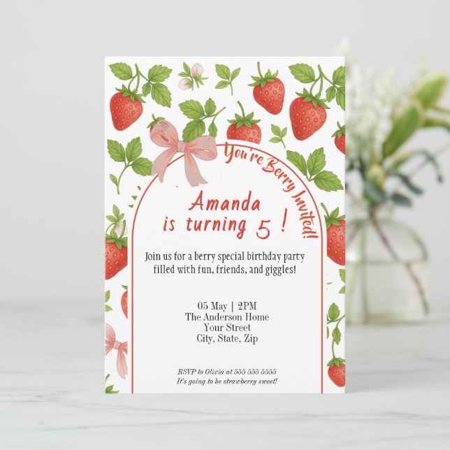 Strawberry Sweet Kindergeburtstag Einladung | Pink (Stehend Vorderseite)